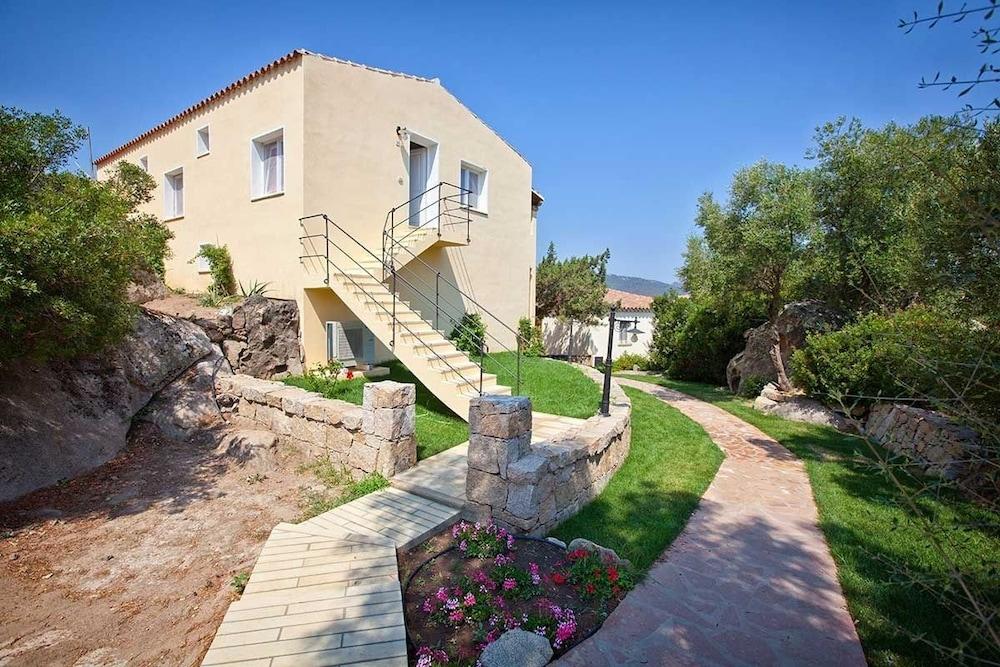 Residence Stella Di Gallura ポルト・ロトンド エクステリア 写真