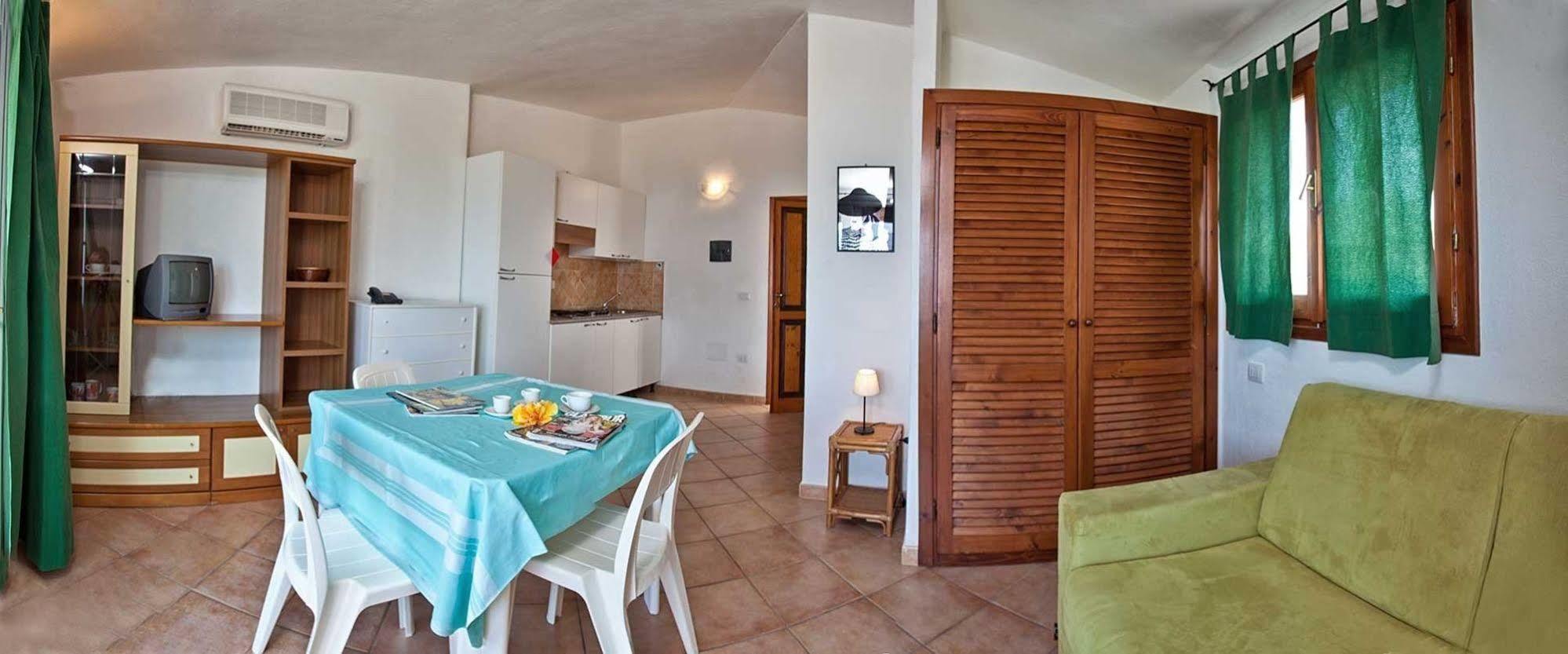 Residence Stella Di Gallura ポルト・ロトンド エクステリア 写真